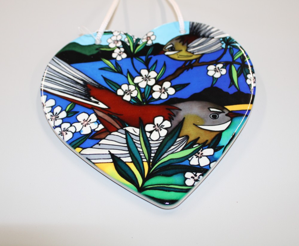 Ceramic heart - Fantail