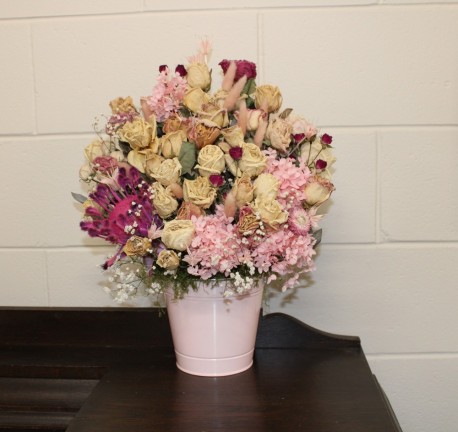 Pretty in pink tin